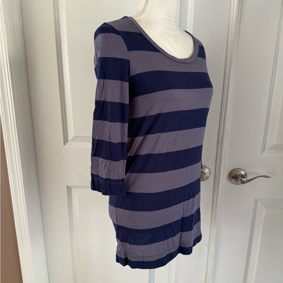 LACOSTE  Striped Back Zipper Tunic - Picture 8 of 13